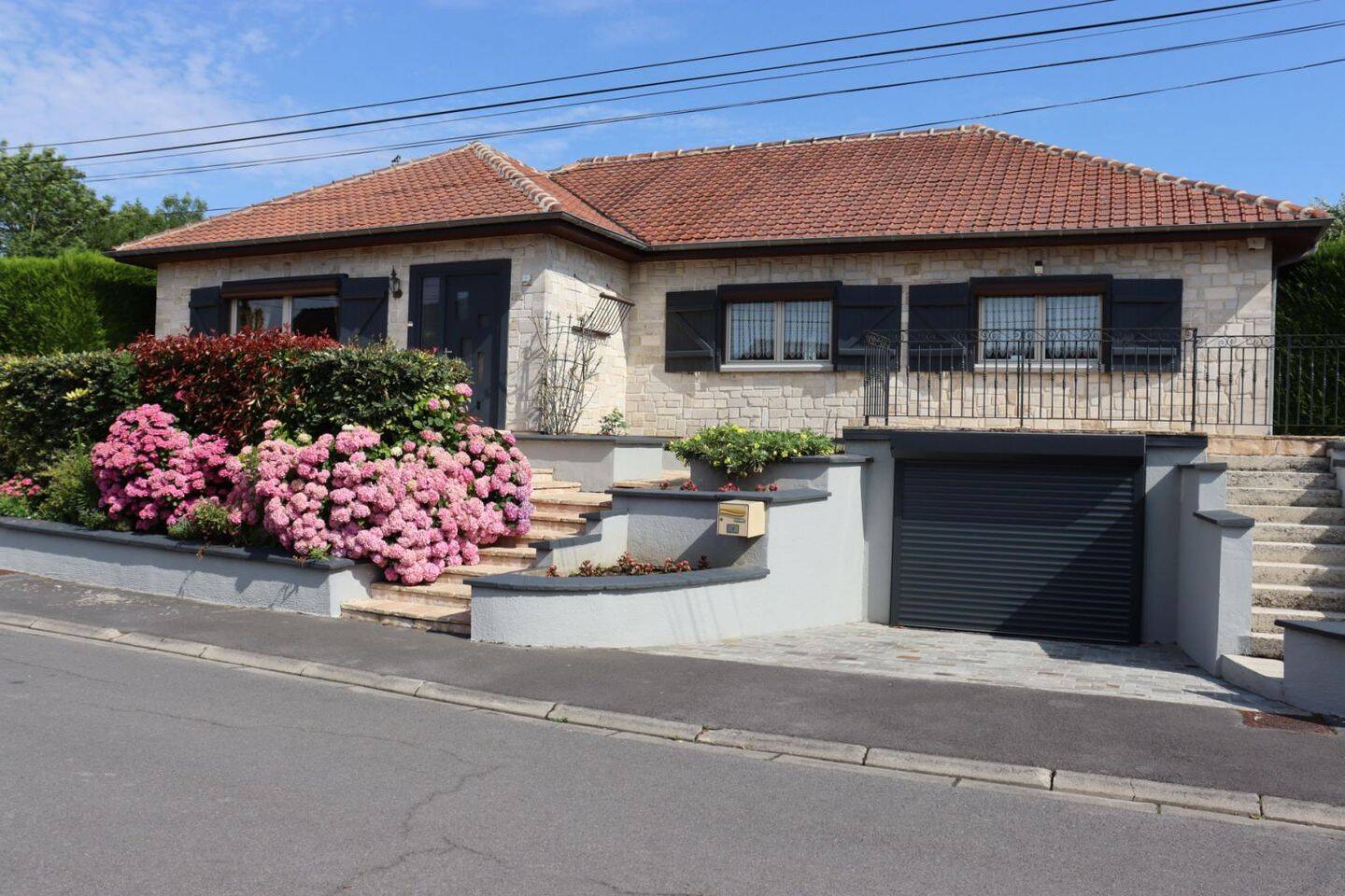 Maison 6 pièces 132 m² · à Cambrai · 132 m² · 329 000 €