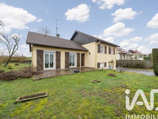 Maison à vendre 189 000 € 5 pièces 3 chambres 88 m² 748 m² de terrain Uxegney 88390