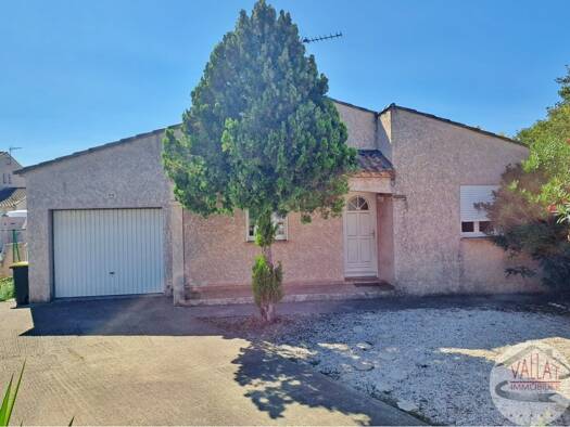 Maison de plain-pied à vendre 255 000 € 5 pièces 4 chambres 82 m² 260 m² de terrain Agde 34300