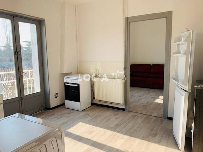 Appartement 3 pièces 52 m² · à Vénissieux · 52 m² · 900 €