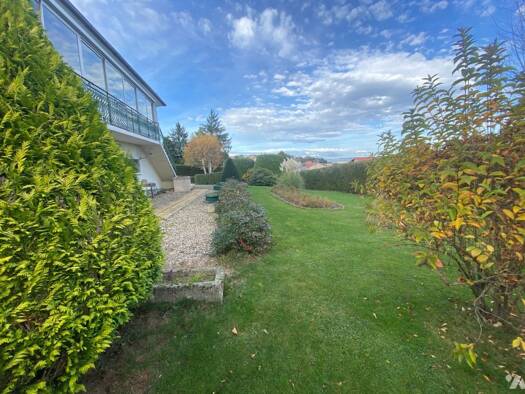 Maison à vendre 289 000 € 6 pièces 4 chambres 136 m² 2 165 m² de terrain Saint-Ferréol-d'Auroure 43330