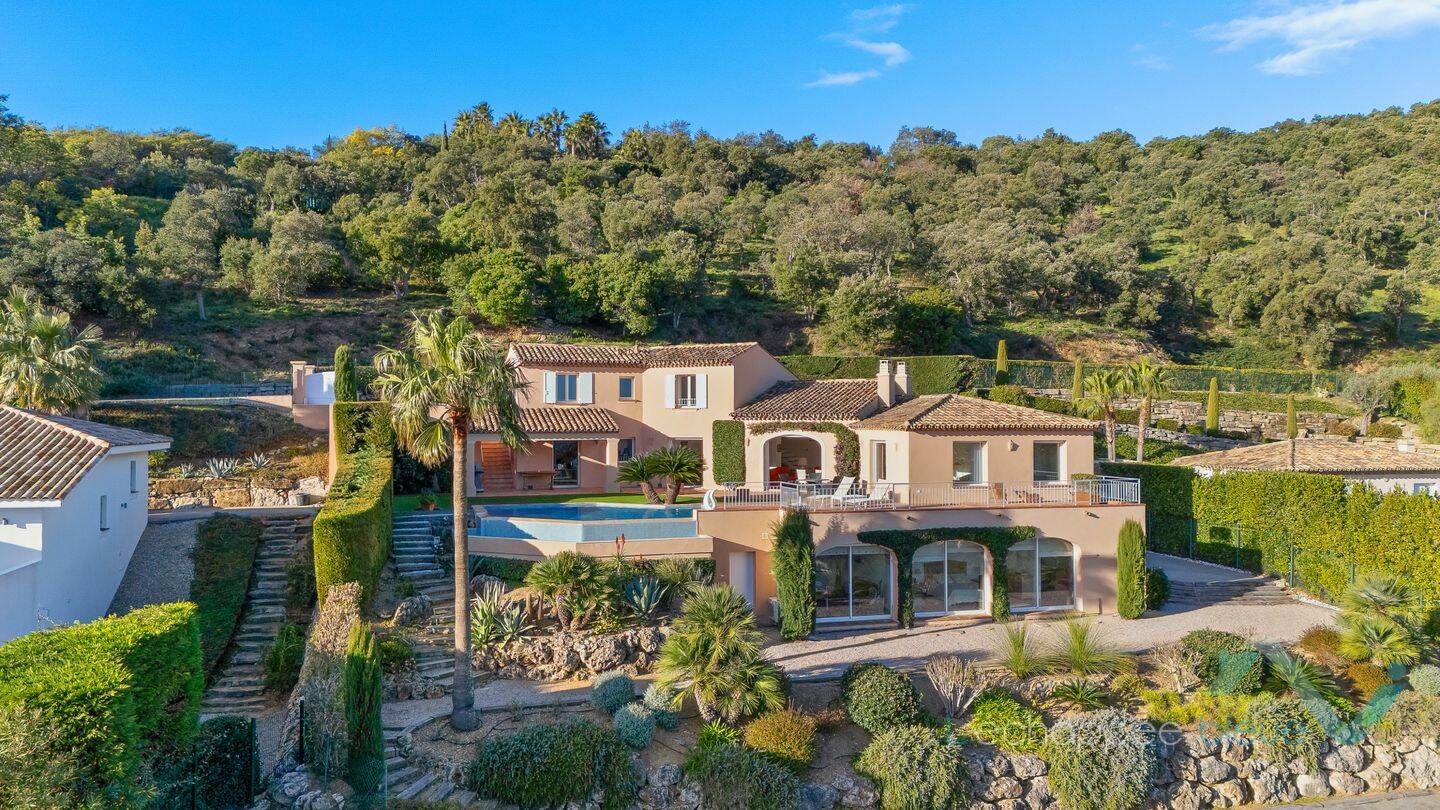 Maison 7 pièces 247 m² · à Sainte-Maxime · 247 m² · 2 750 000 €