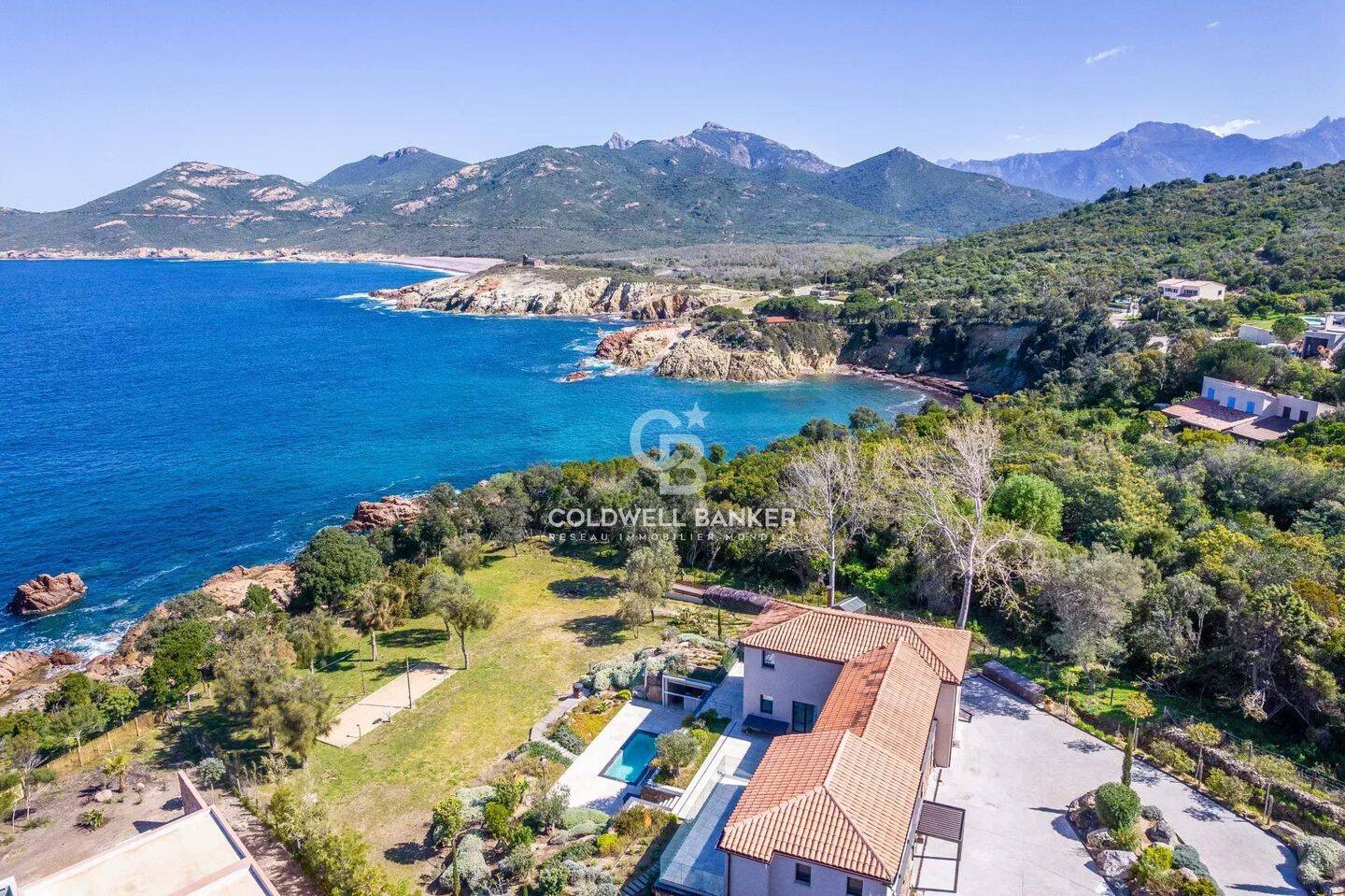 Maison 6 pièces 285 m² · à Calvi · 285 m² · 3 000 000 €