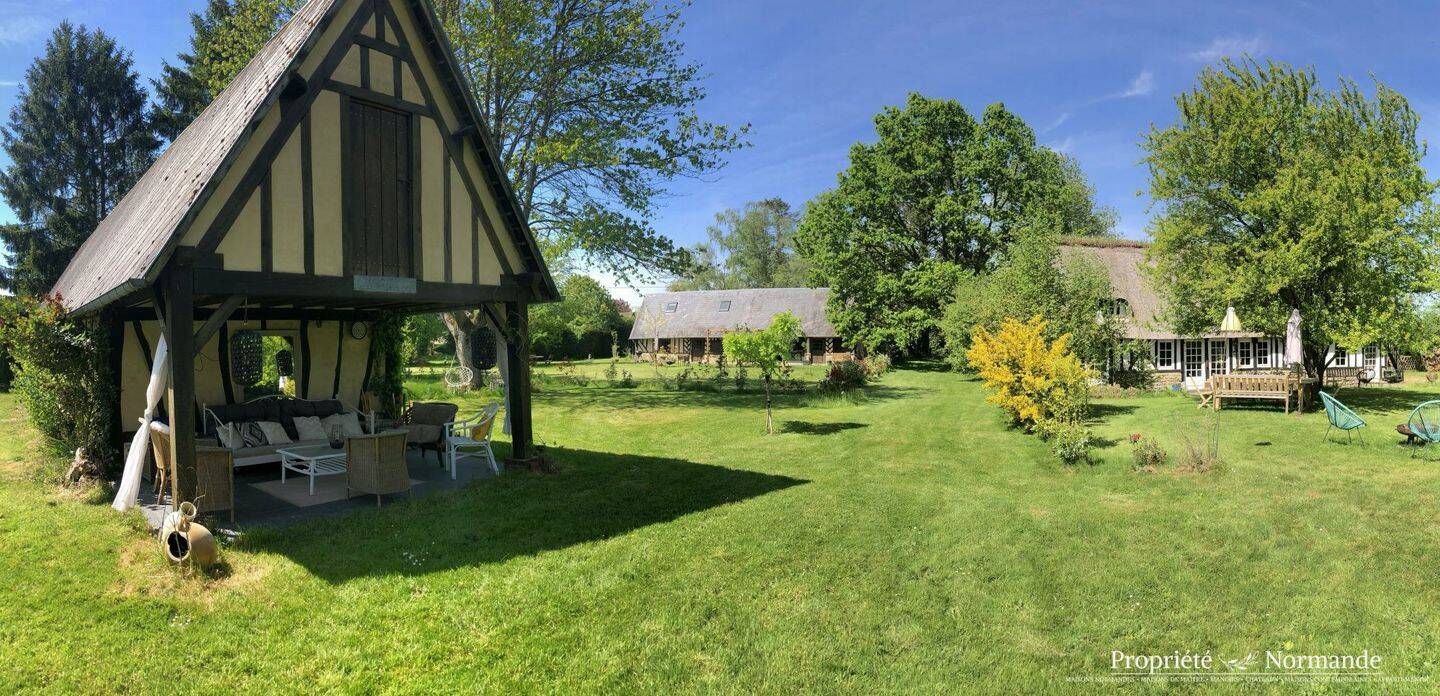Maison 11 pièces 204 m² · à Bernay · 204,4 m² · 522 500 €