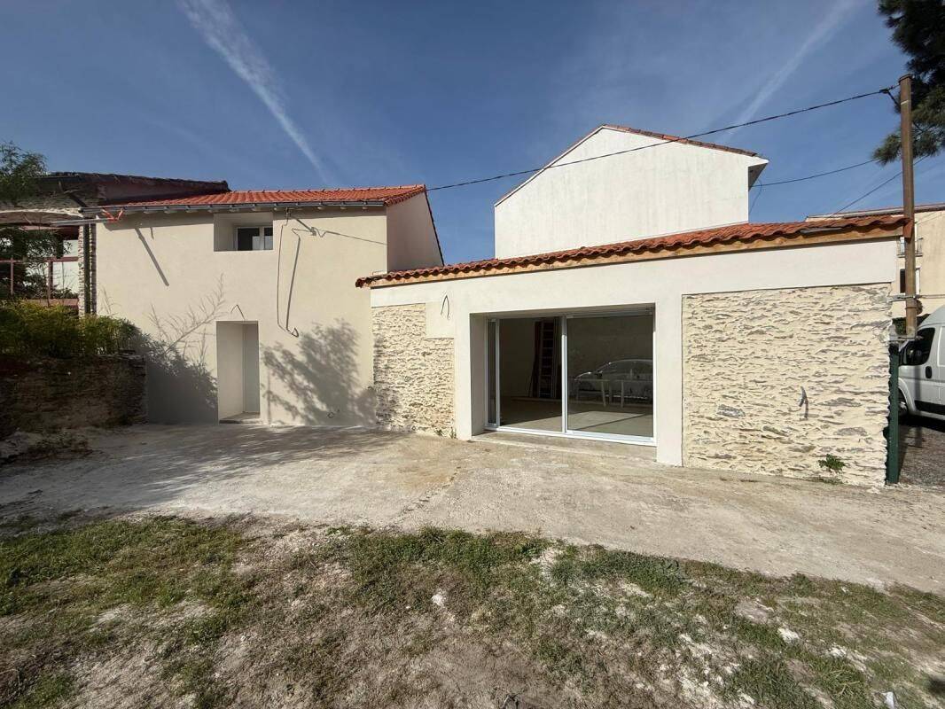 Maison 1 pièce 114 m² · à Rezé · 114 m² · 389 900 €