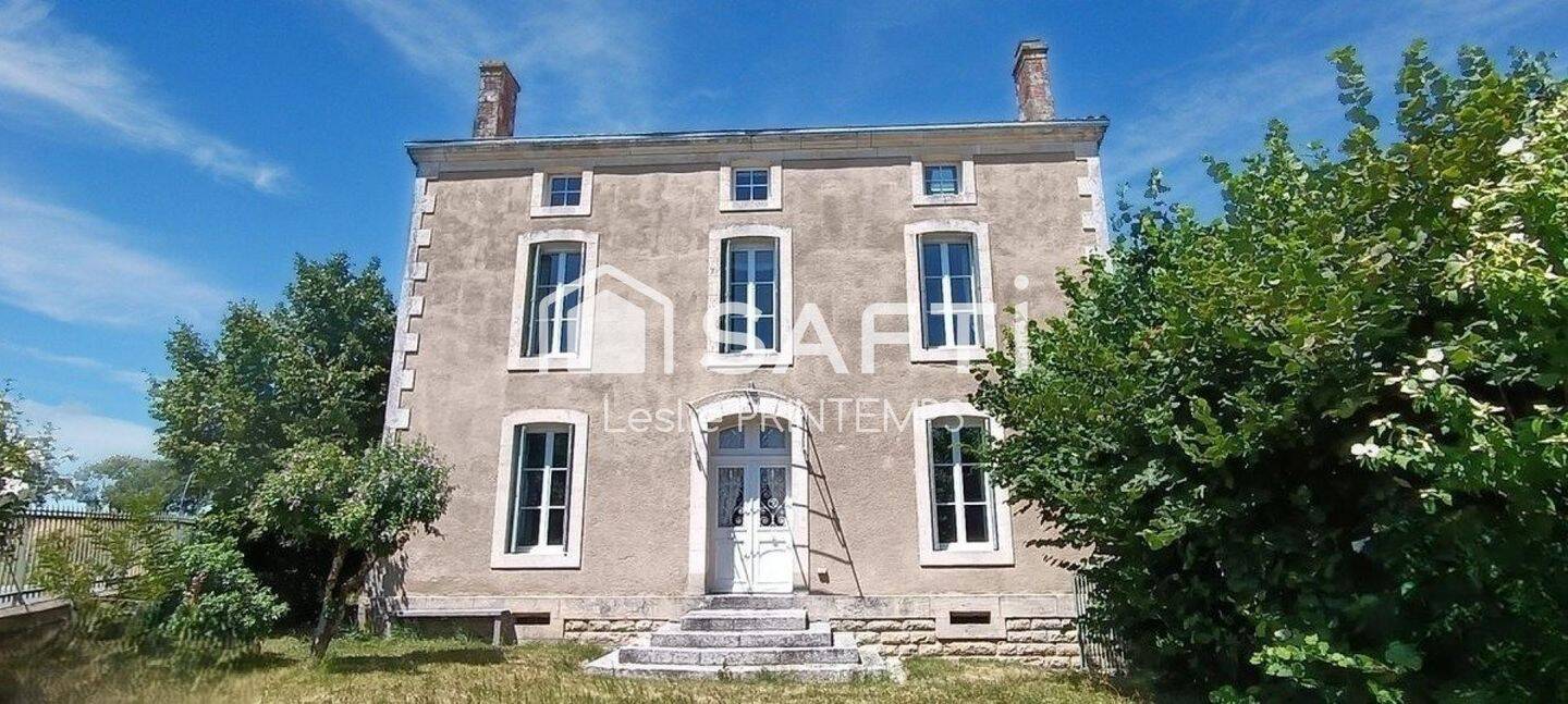 Maison 6 pièces 200 m² · à Beugnon-Thireuil · 200 m² · 282 150 €