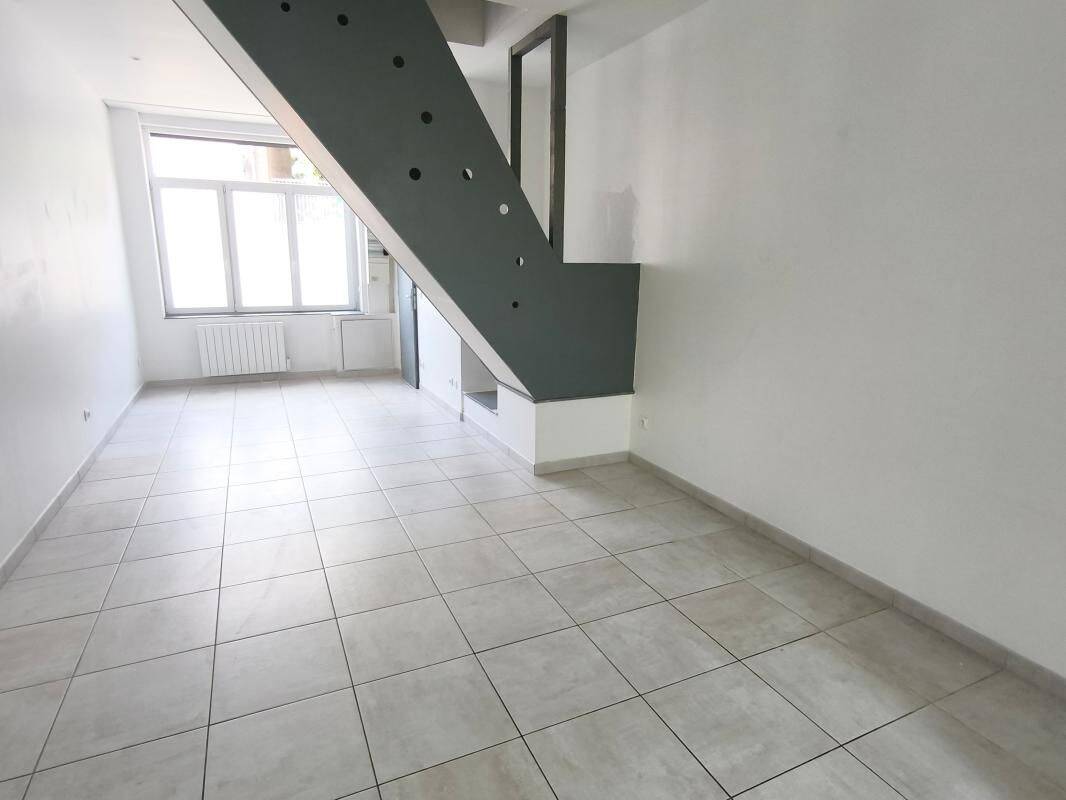 Maison 5 pièces 85 m² · à Tourcoing · 84,6 m² · 810 €