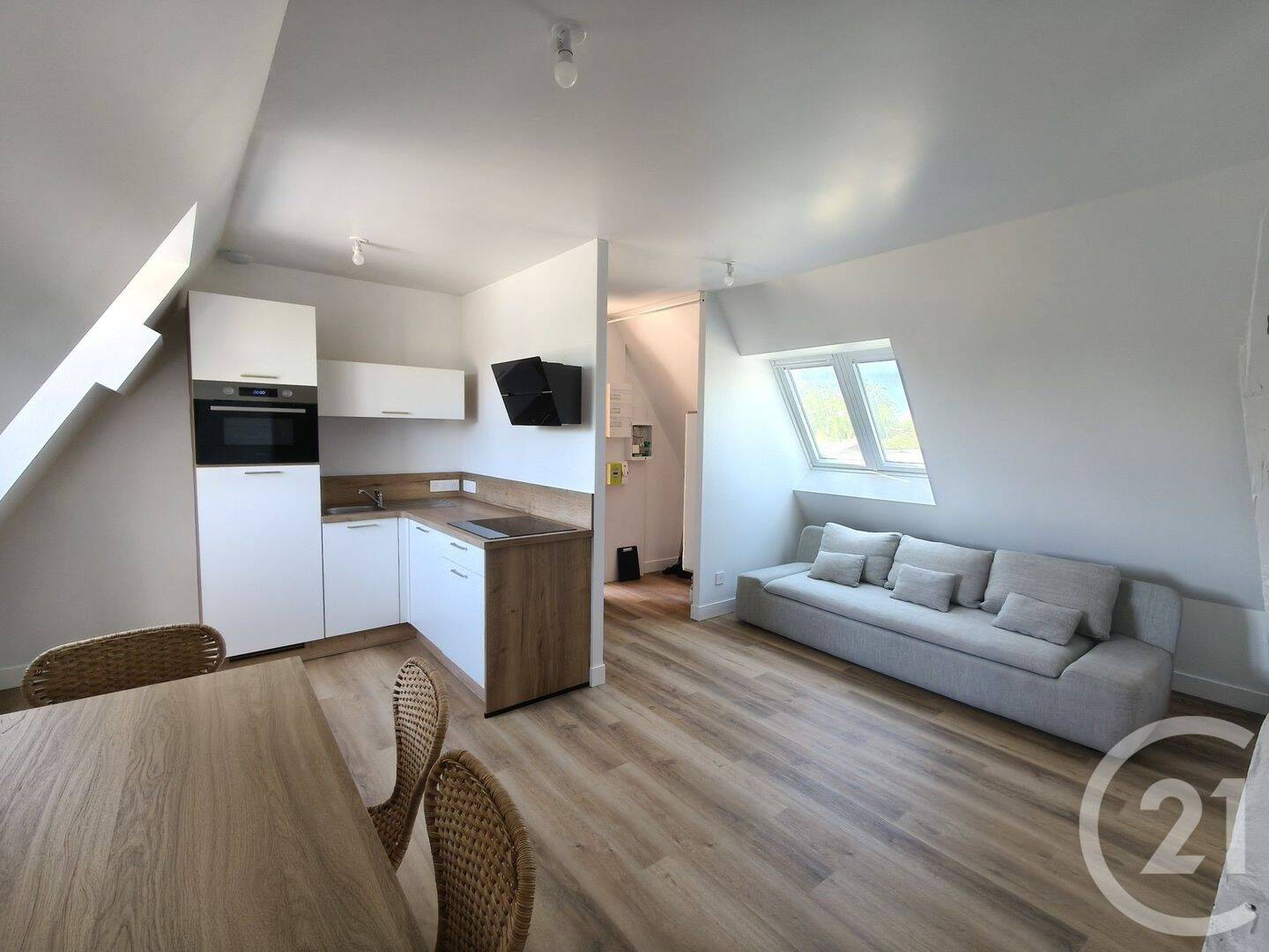 Appartement 2 pièces 32 m² · à Bourville · 32,4 m² · 550 €/mois