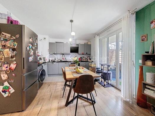 Appartement à vendre 255 000 € 3 pièces 2 chambres 64,3 m² RDC/3 Gay-Maison Rouge Gagny 93220