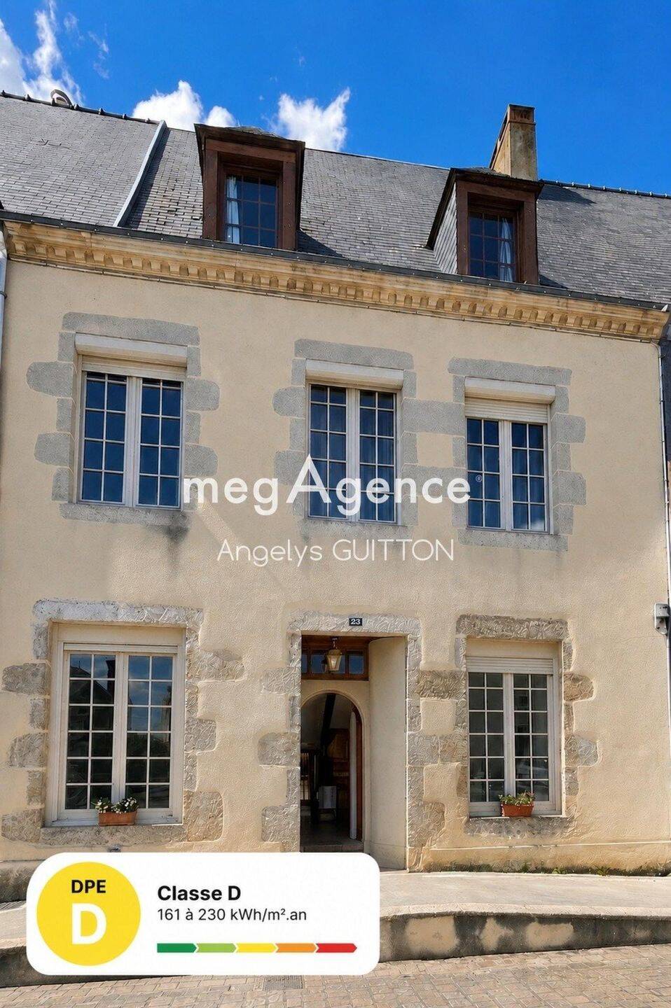 Maison 8 pièces 140 m² · à Beaumont-sur-Sarthe · 140 m² · 136 000 €