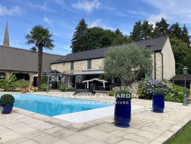 Mas à vendre 720 000 € 7 pièces 4 chambres 253 m² 650 m² de terrain Centre Ville Crepy en Valois 60800