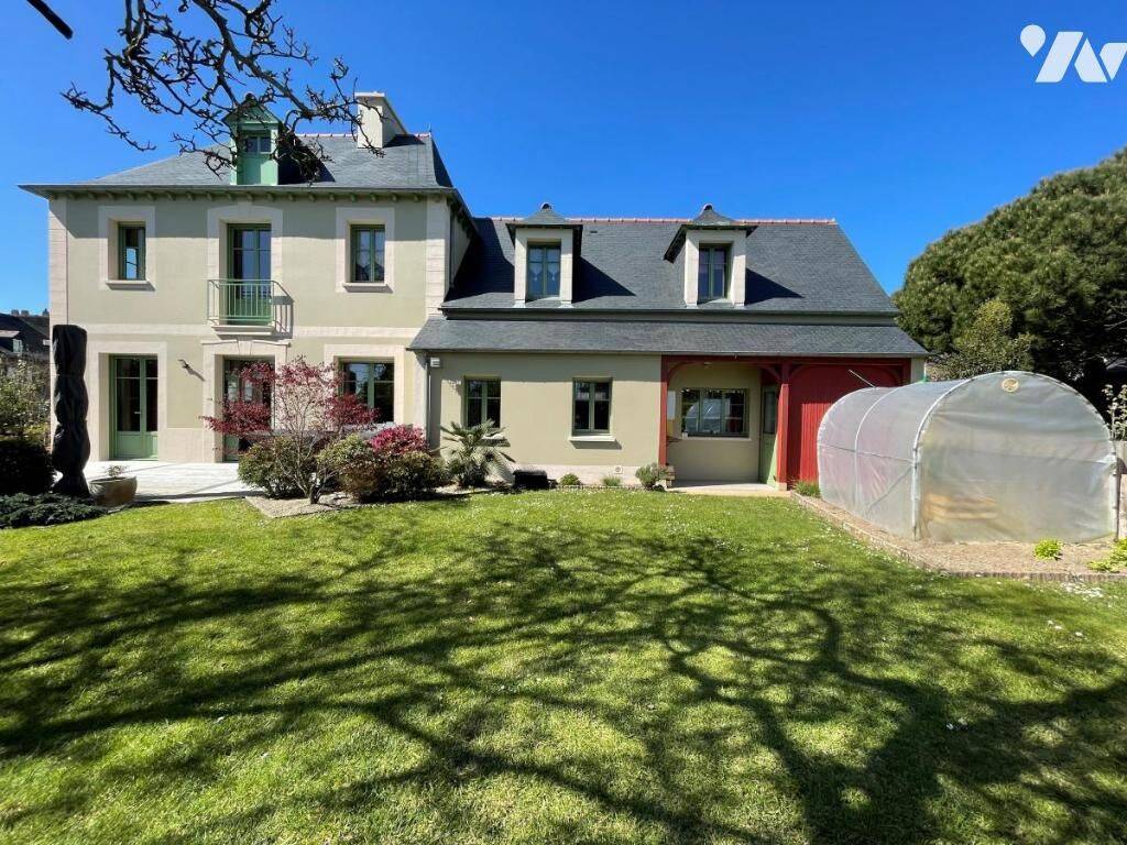 Maison 5 pièces 220 m² · à Cancale · 220 m² · 966 270 €