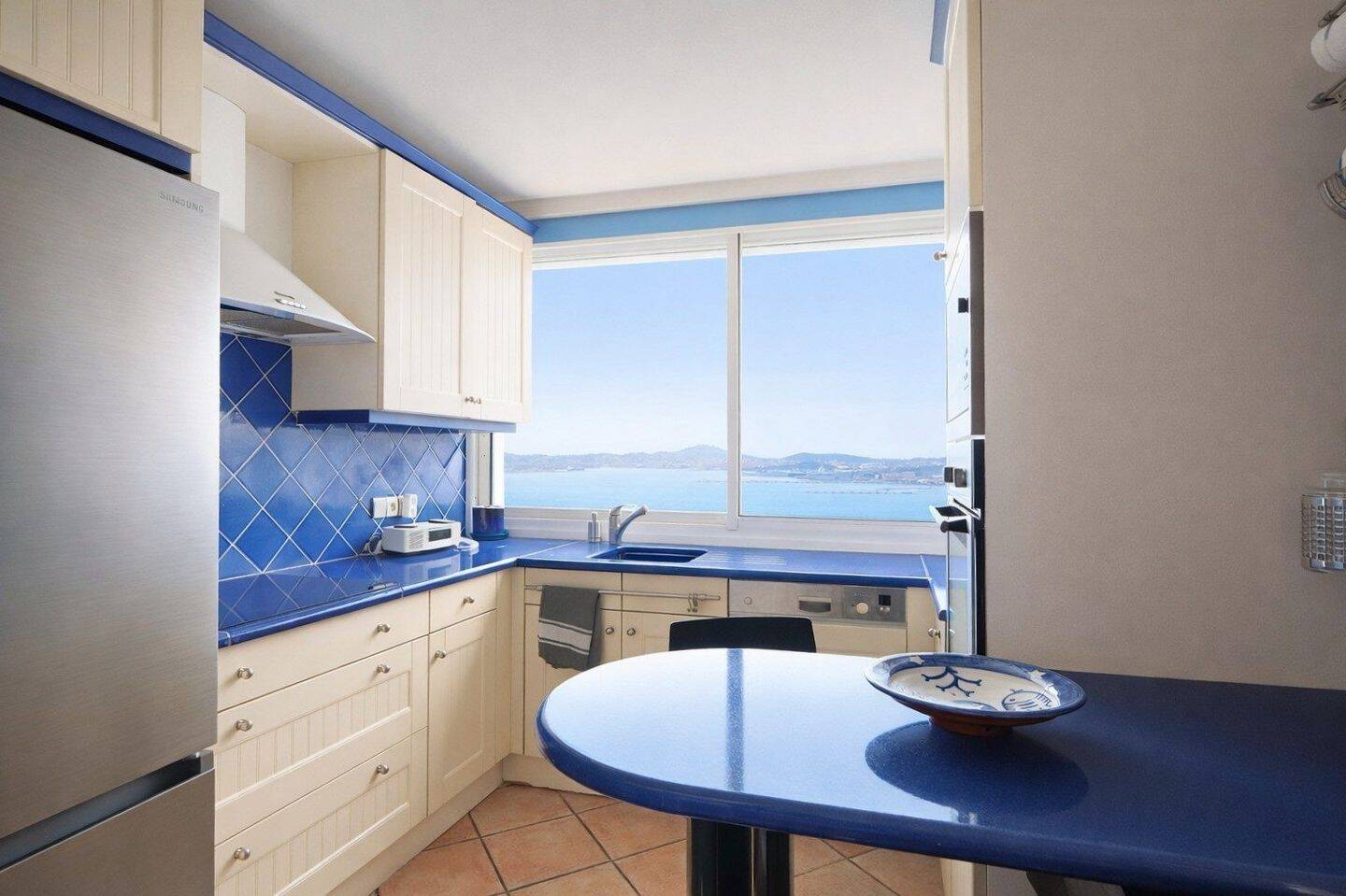 Appartement 4 pièces 80 m² · à Toulon · 79,8 m² · 450 000 €