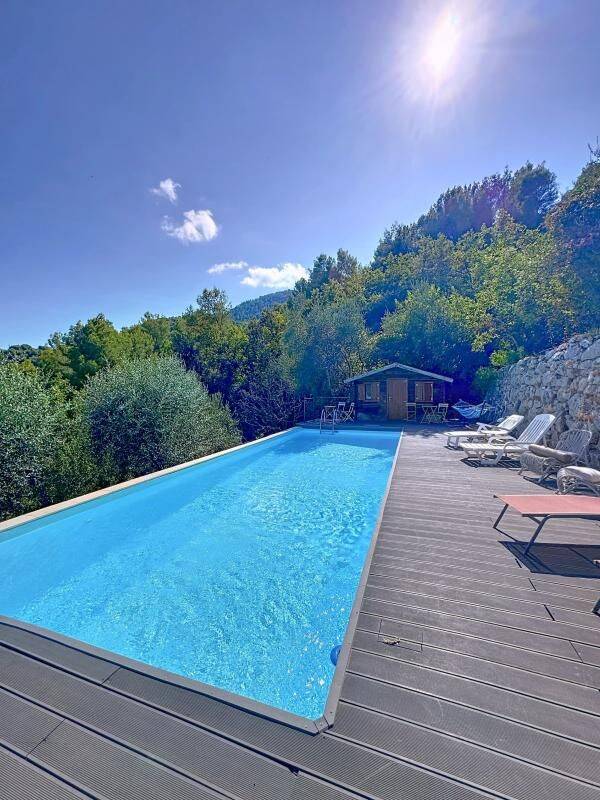 Appartement 2 pièces 71 m² · à Contes · 71 m² · 350 000 €