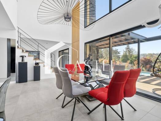 Maison à vendre 1 590 000 € 10 pièces 5 chambres 310 m² 1 825 m² de terrain Bazemont 78580