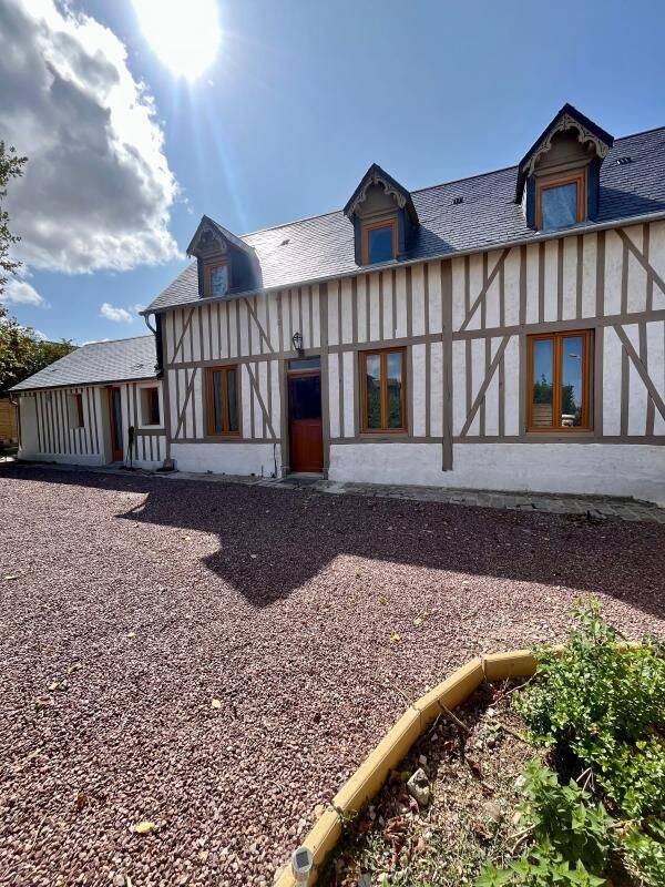 Maison 4 pièces 84 m² · à Berville-sur-Mer · 84 m² · 1 350 €