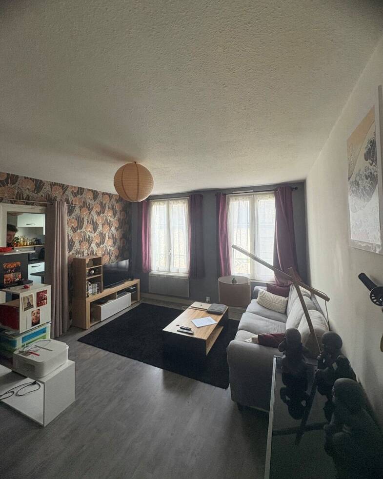 Appartement à louer 463 € 2 pièces 1 chambre 46 m² 3ème étage Niort 79000