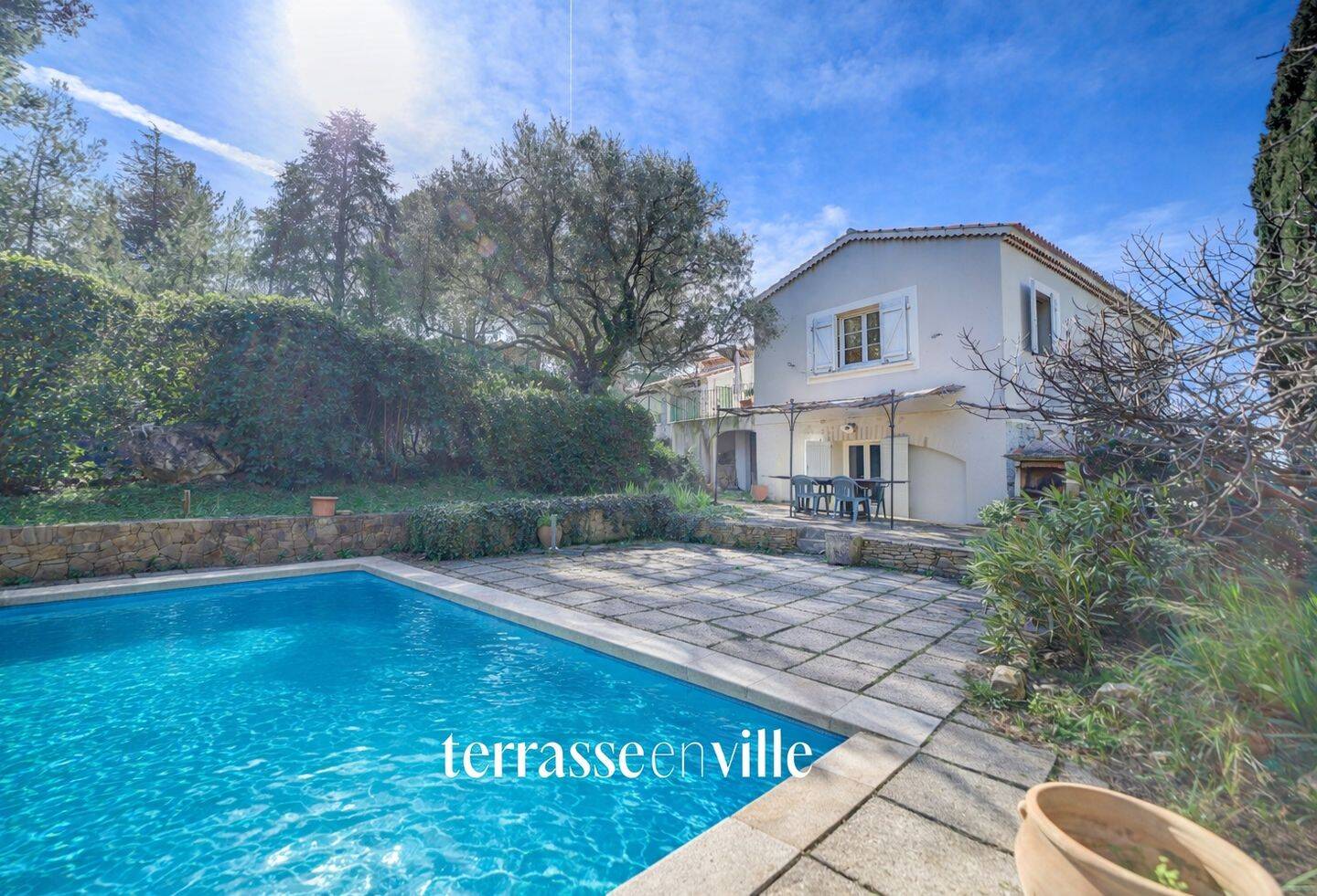 Maison 6 pièces 202 m² · à Le Beausset · 202 m² · 649 000 €