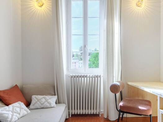 Colocation à louer 680 € 15 m² Étage 1/2 disponible dès maintenant Centre Gardanne 13120