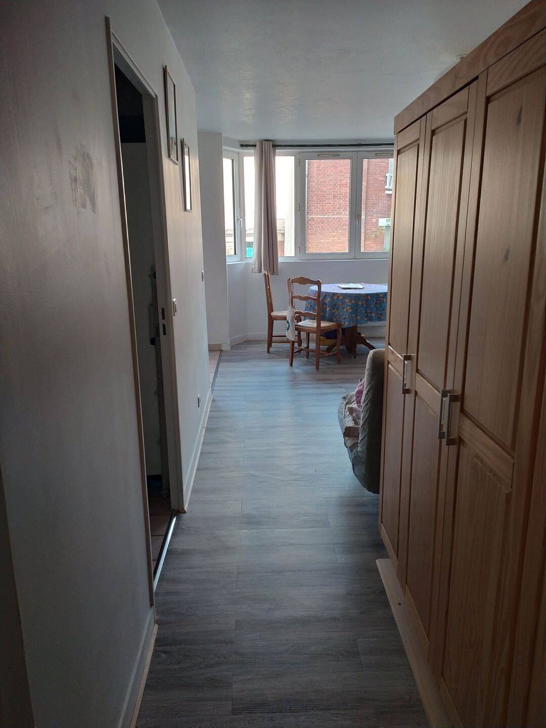 Appartement 1 pièce 40 m² · à Paris 19ème Arrondissement · 40 m² · 1 600 €