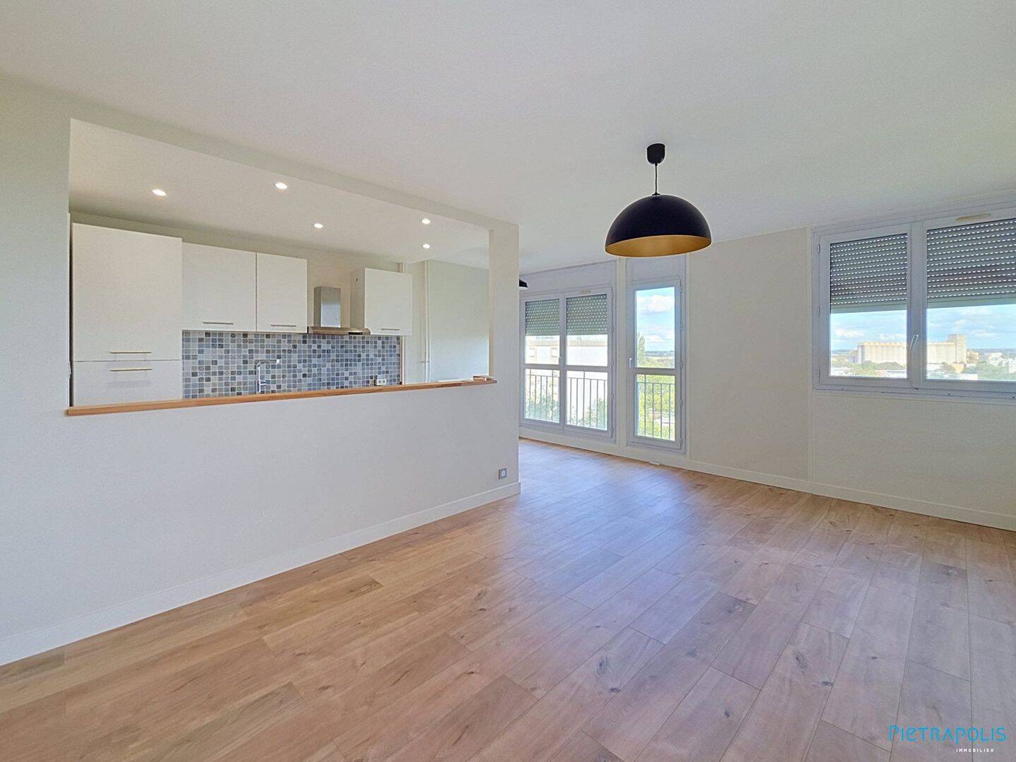 Appartement 3 pièces 71 m² · à Chalon-sur-Saône · 70,7 m² · 123 000 €
