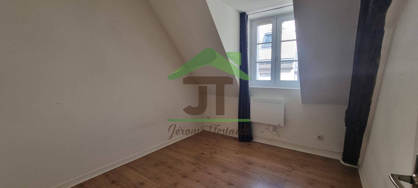 Appartement 3 pièces 56 m² · à Châteaudun · 56 m² · 77 000 €