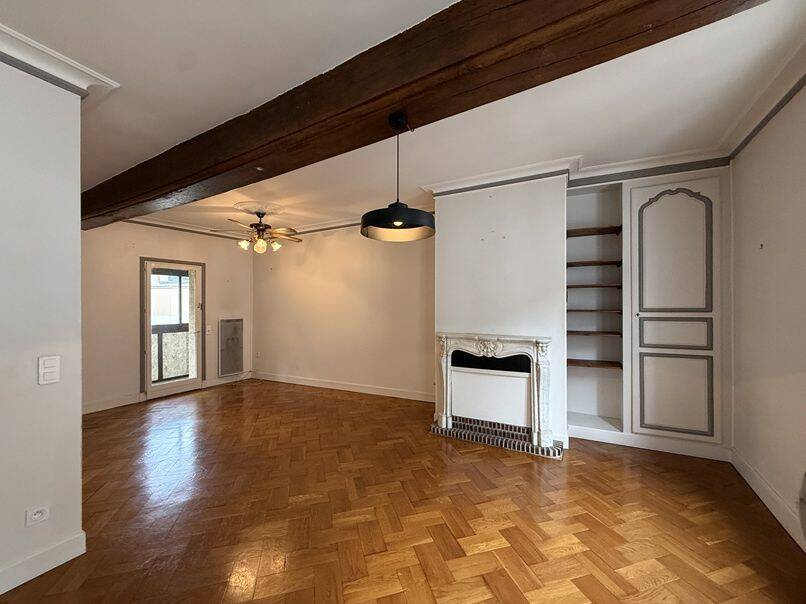 Appartement 2 pièces 83 m² · à Dreux · 82,6 m² · 117 500 €