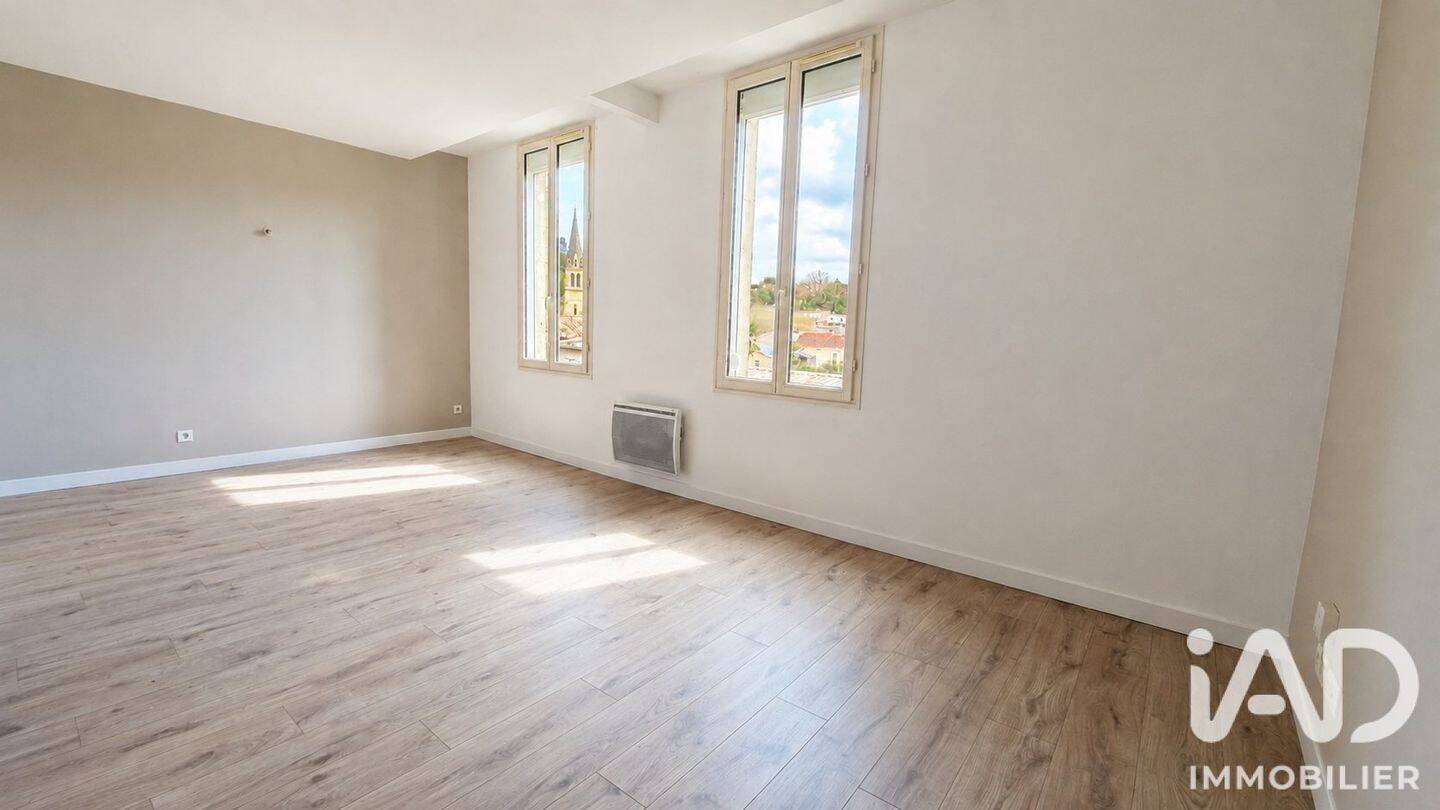Appartement 1 pièce 35 m² · à Le Tourne · 35 m² · 550 €/mois