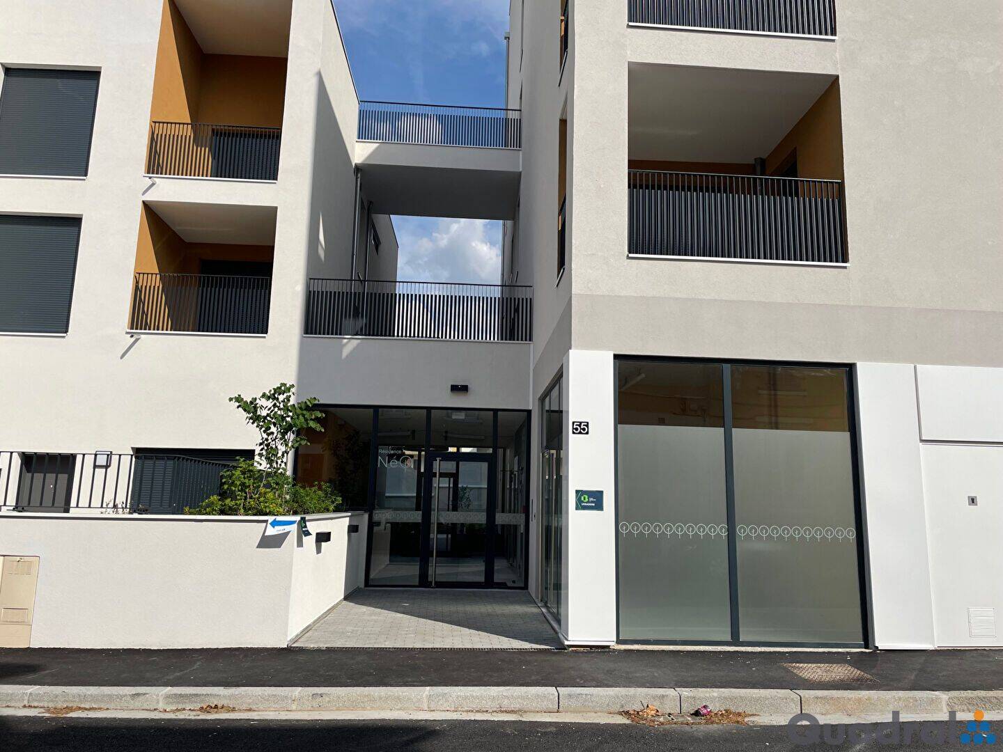 Appartement 5 pièces 120 m² · à Lyon 8ème Arrondissement · 120,4 m² · 1 713 €/mois