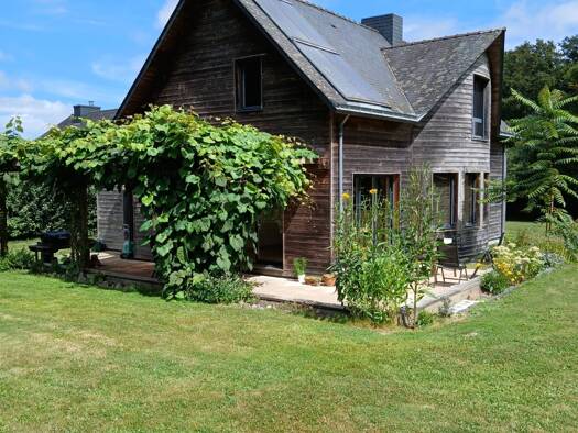 Maison à vendre 496 000 € 4 pièces 3 chambres 138 m² 3 136 m² de terrain Assérac 44410