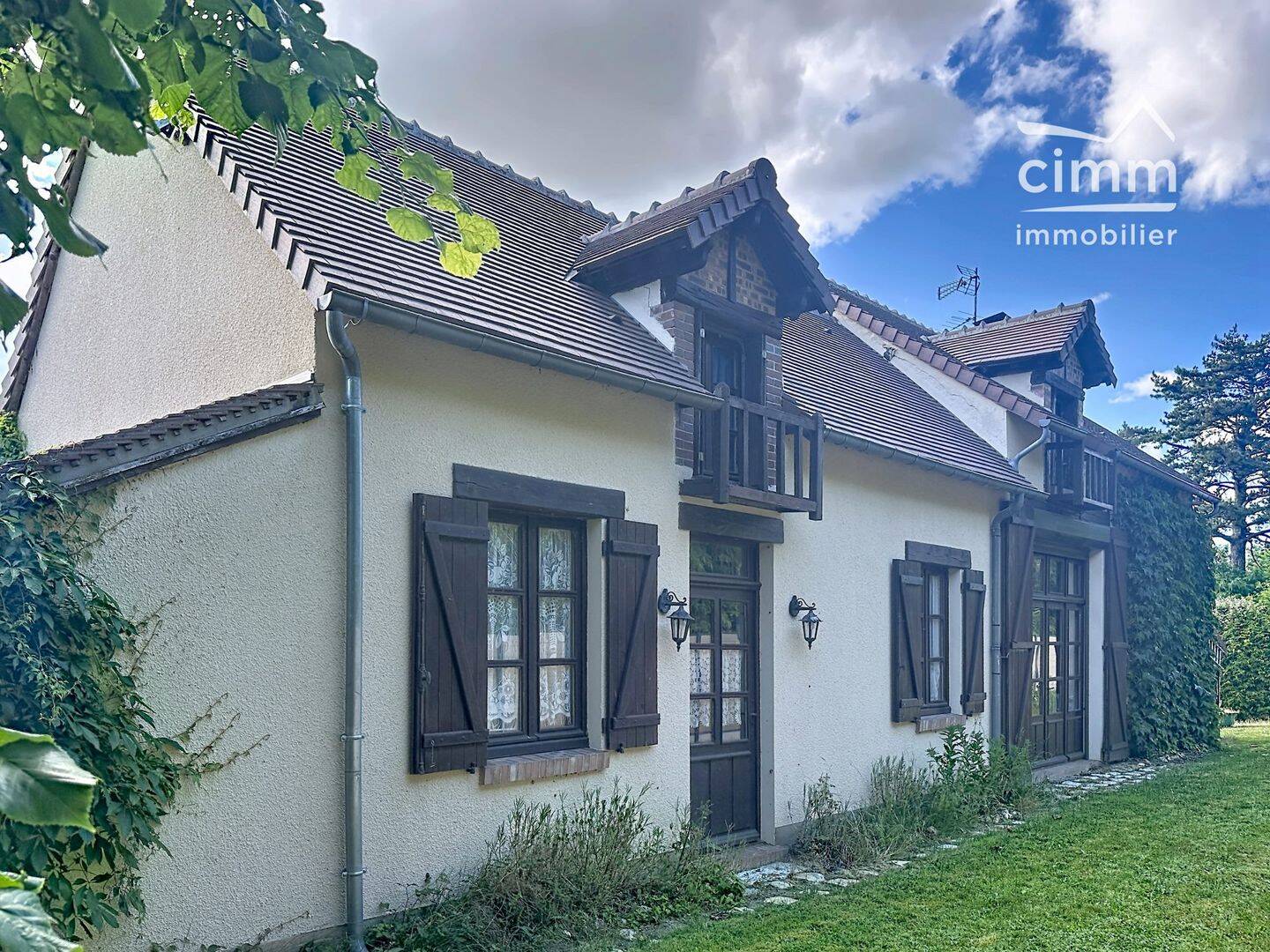 Maison 5 pièces 129 m² · à Sainte-Geneviève-des-Bois · 128,8 m² · 134 000 €