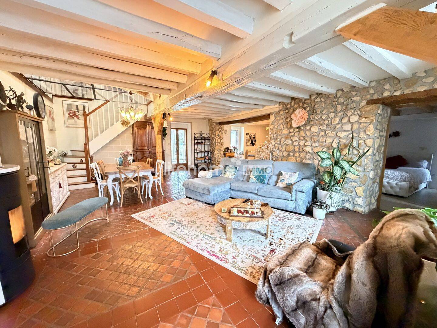 Maison 4 pièces 127 m² · à Vineuil · 127 m² · 170 000 €