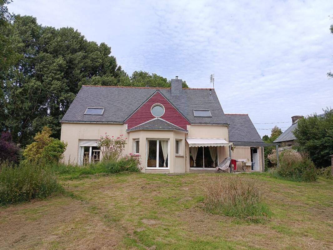 Maison 7 pièces 157 m² · à Langonnet · 157 m² · 234 000 €