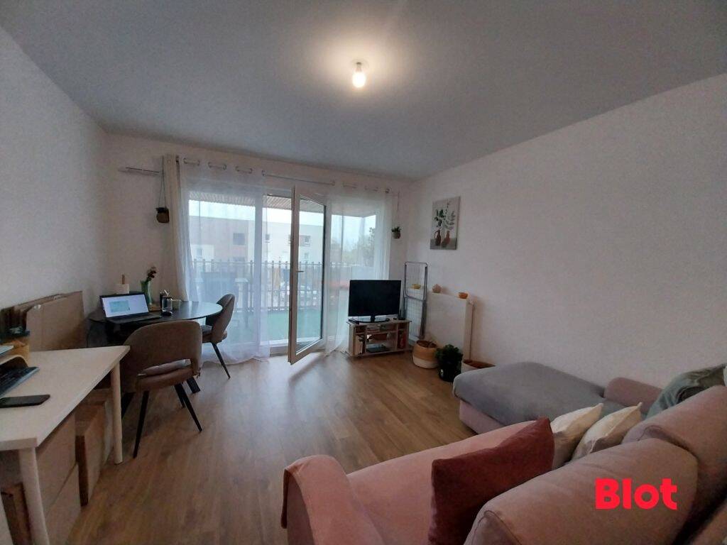 Appartement 2 pièces 42 m² · à Chartres-de-Bretagne · 41,8 m² · 662 €