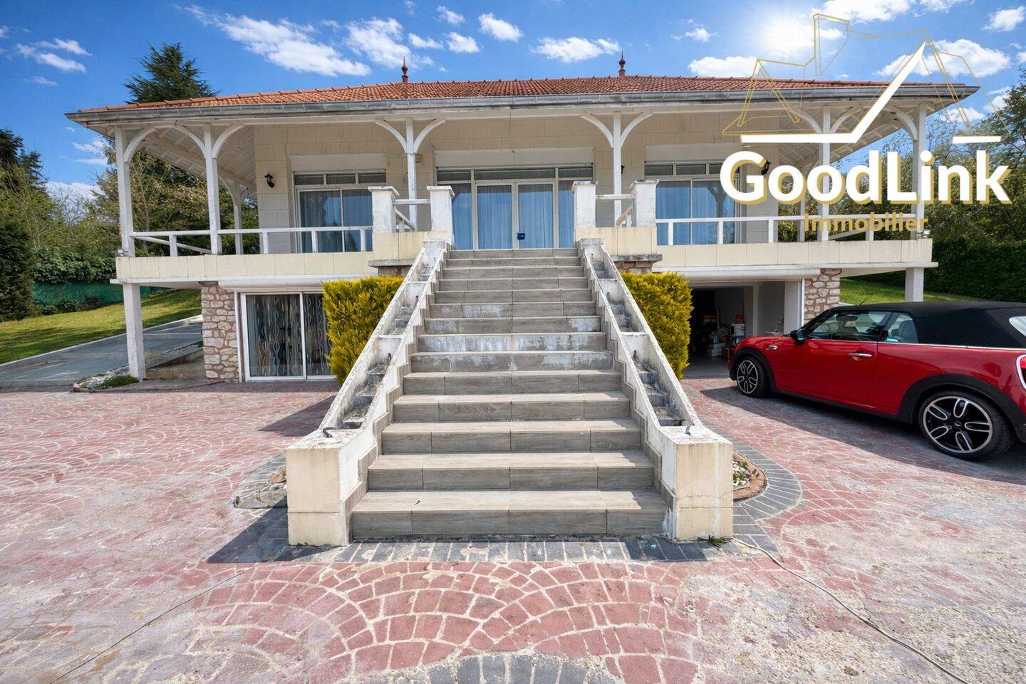 Maison 6 pièces 188 m² · à Crécy-la-Chapelle · 188 m² · 800 000 €
