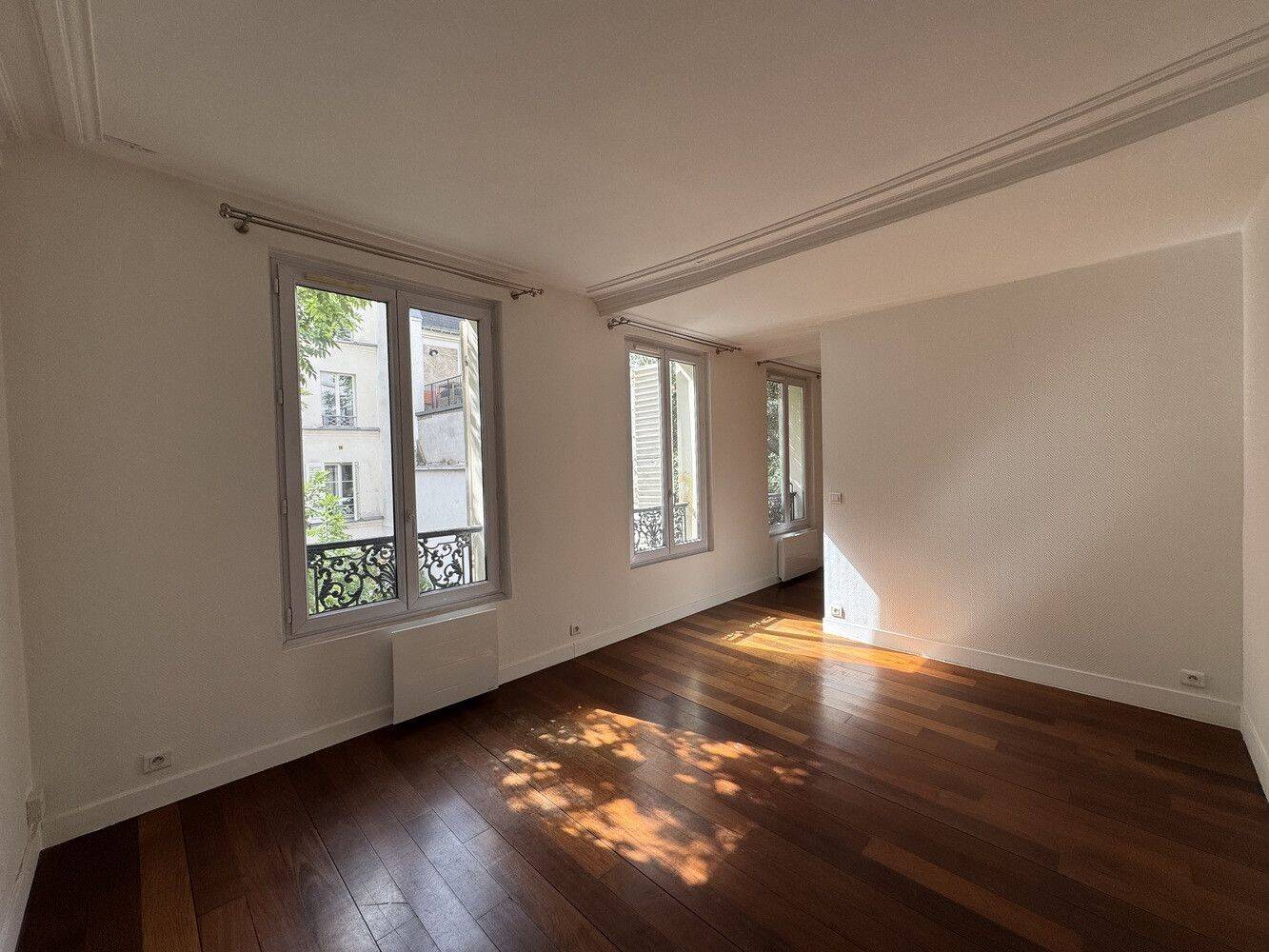 Appartement 1 pièce 36 m² · à Paris 17ème Arrondissement · 36 m² · 1 465 €/mois