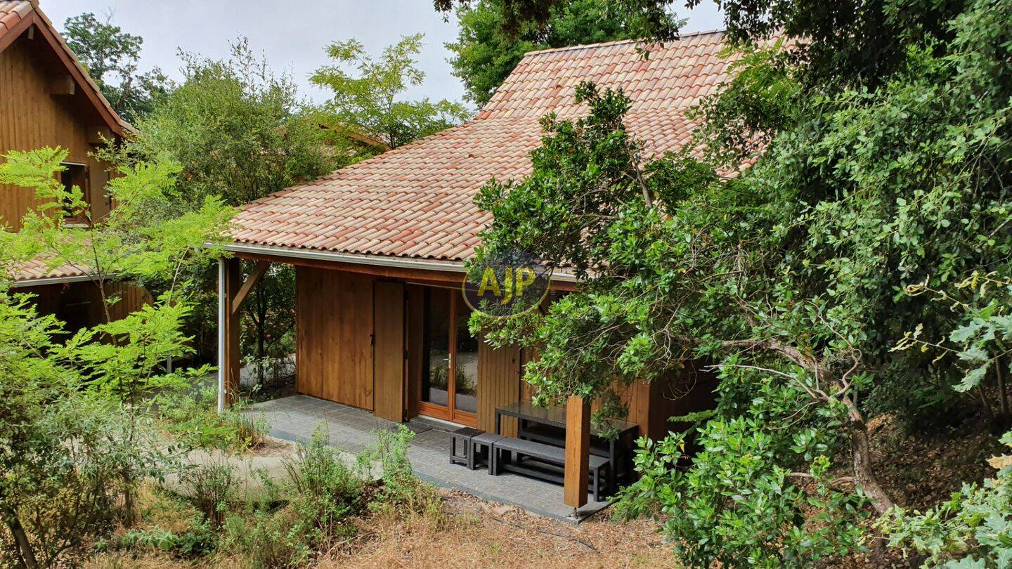 Maison 4 pièces 60 m² · à Lacanau · 60 m² · 253 000 €