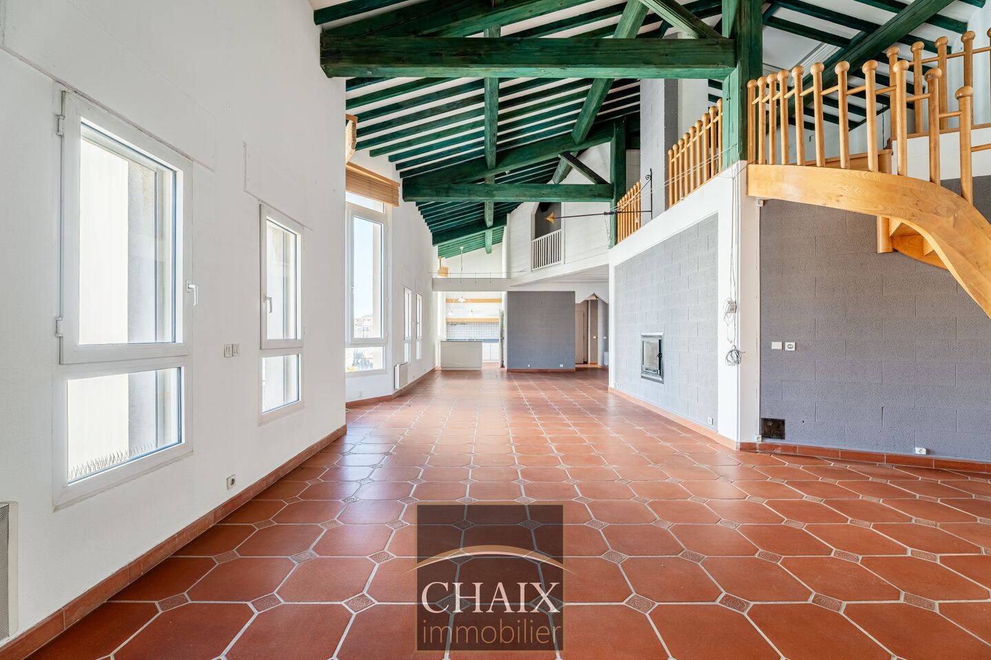 Appartement 5 pièces 220 m² · à Aubagne · 220 m² · 449 000 €