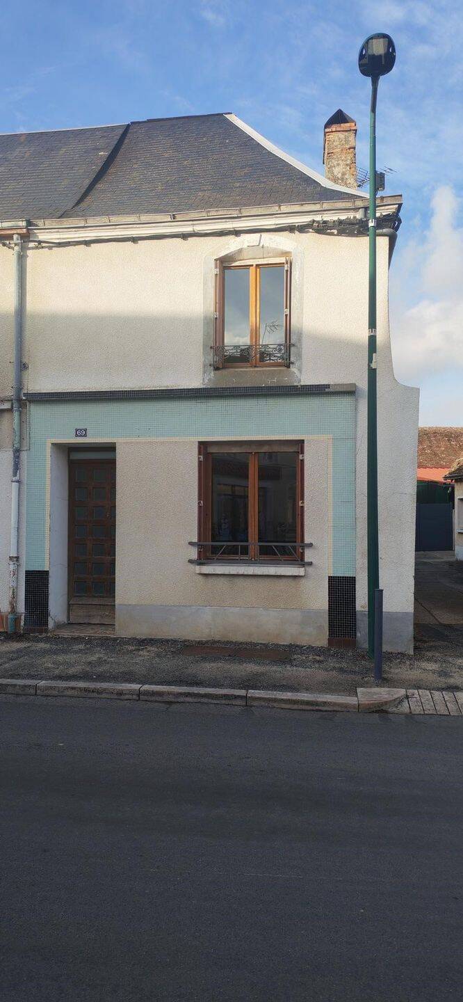 Maison 4 pièces 80 m² · à Mézeray · 80 m² · 135 000 €