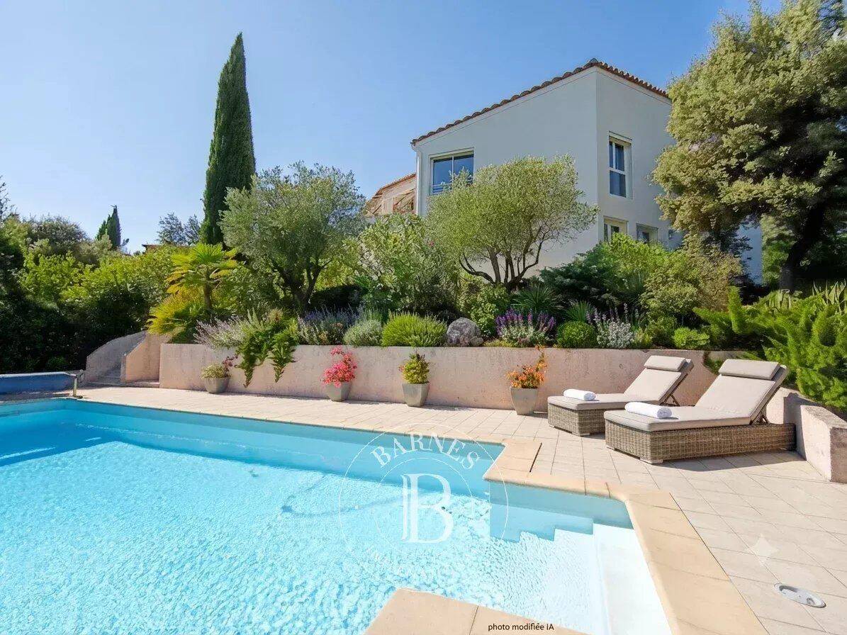 Maison 7 pièces 208 m² · à Montferrier-sur-lez · 208 m² · 945 000 €