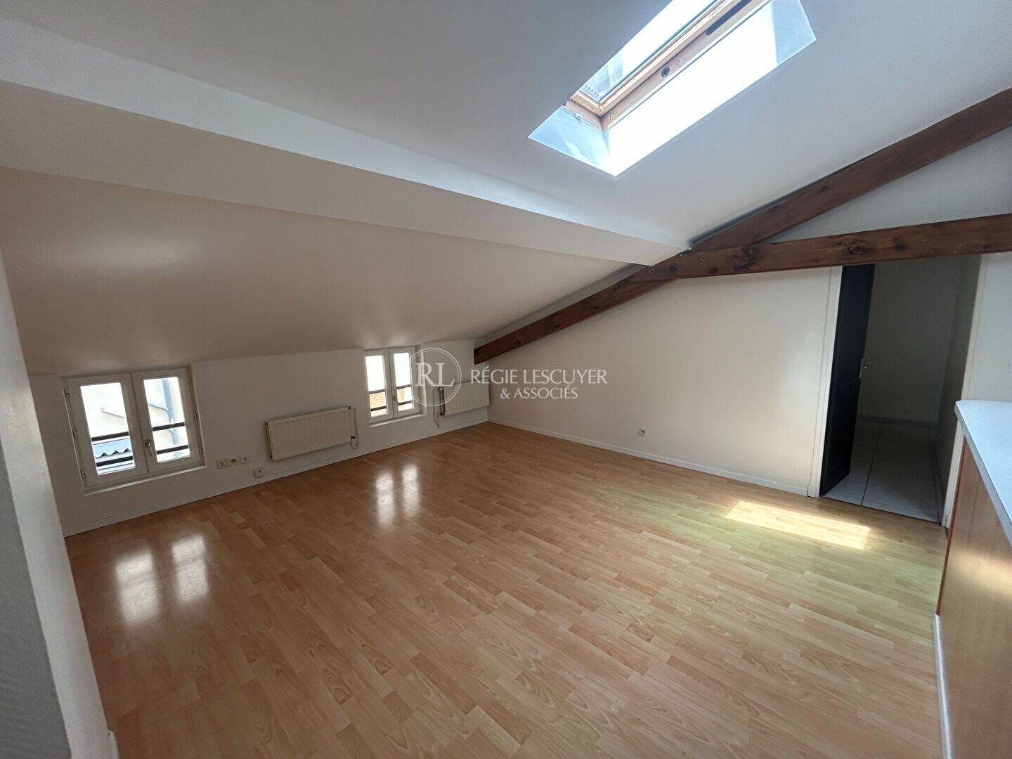 Appartement 4 pièces 82 m² · à Lyon 6ème Arrondissement · 82,5 m² · 1 240 €/mois