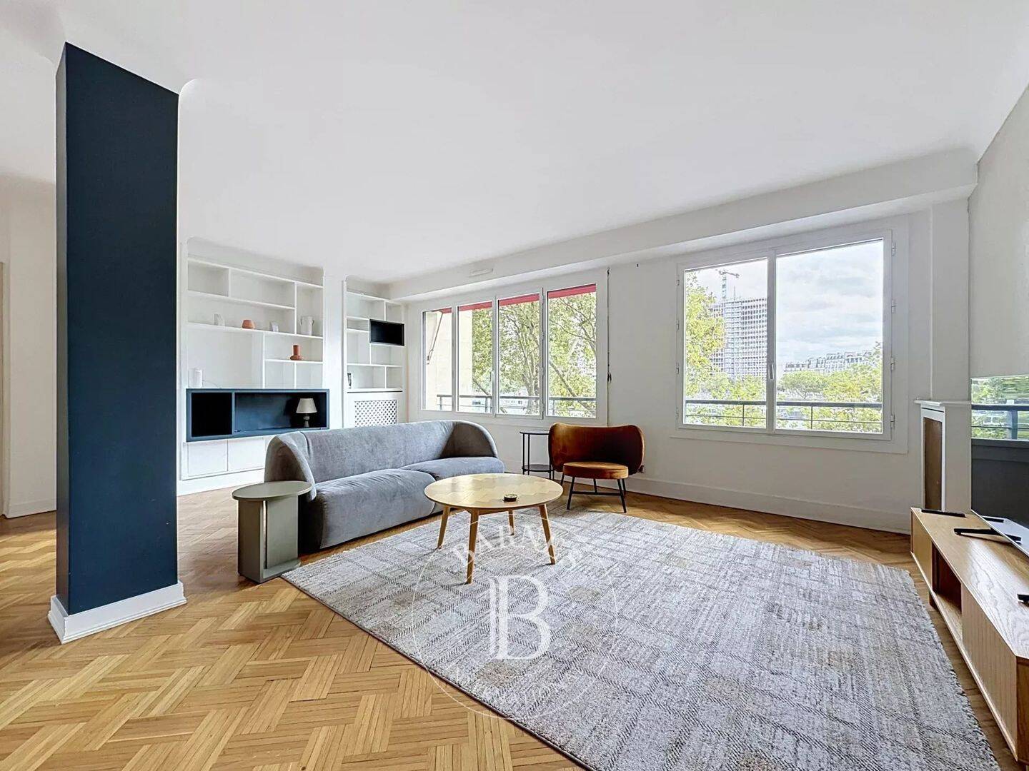 Appartement 4 pièces 103 m² · à Paris 16ème Arrondissement · 102,9 m² · 3 492 €/mois