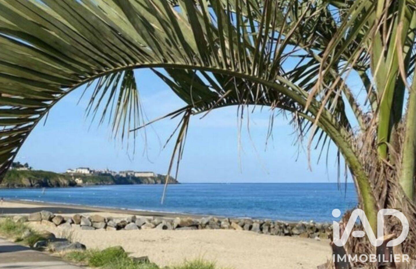 Maison 9 pièces 286 m² · à Donville-les-Bains · 286 m² · 828 000 €