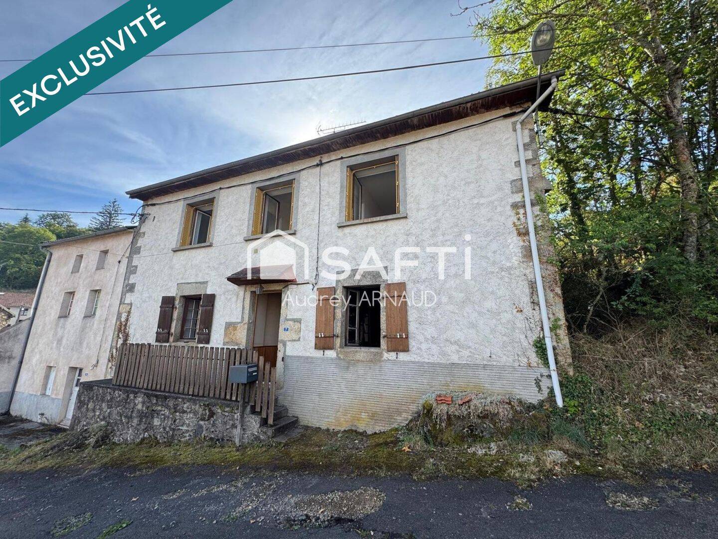 Maison 6 pièces 134 m² · à Pontaumur · 134 m² · 84 500 €