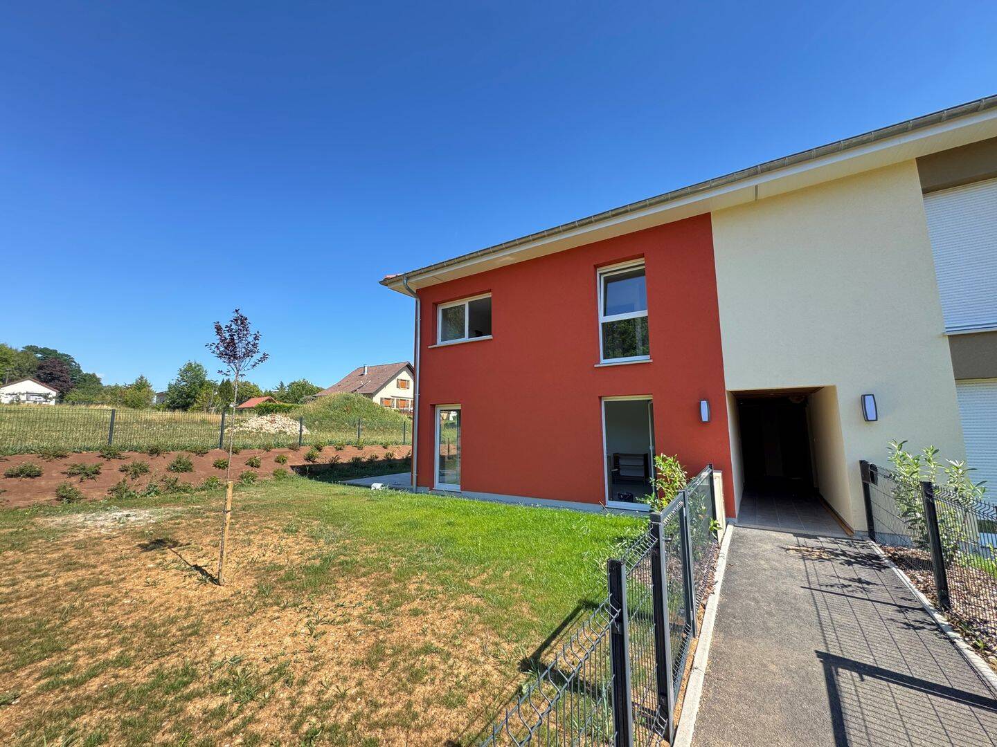 Maison 5 pièces 81 m² · à Roppe · 81,3 m² · 1 200 €