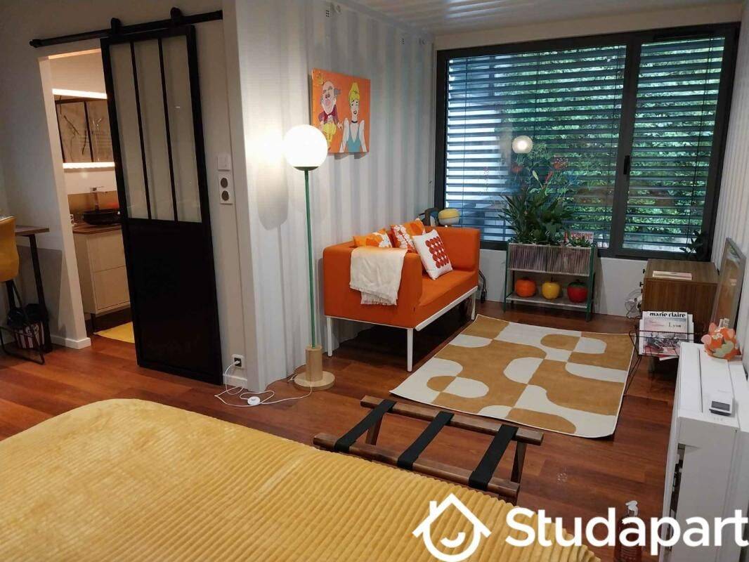 Appartement 1 pièce 25 m² · à Écully · 25 m² · 980 €/mois
