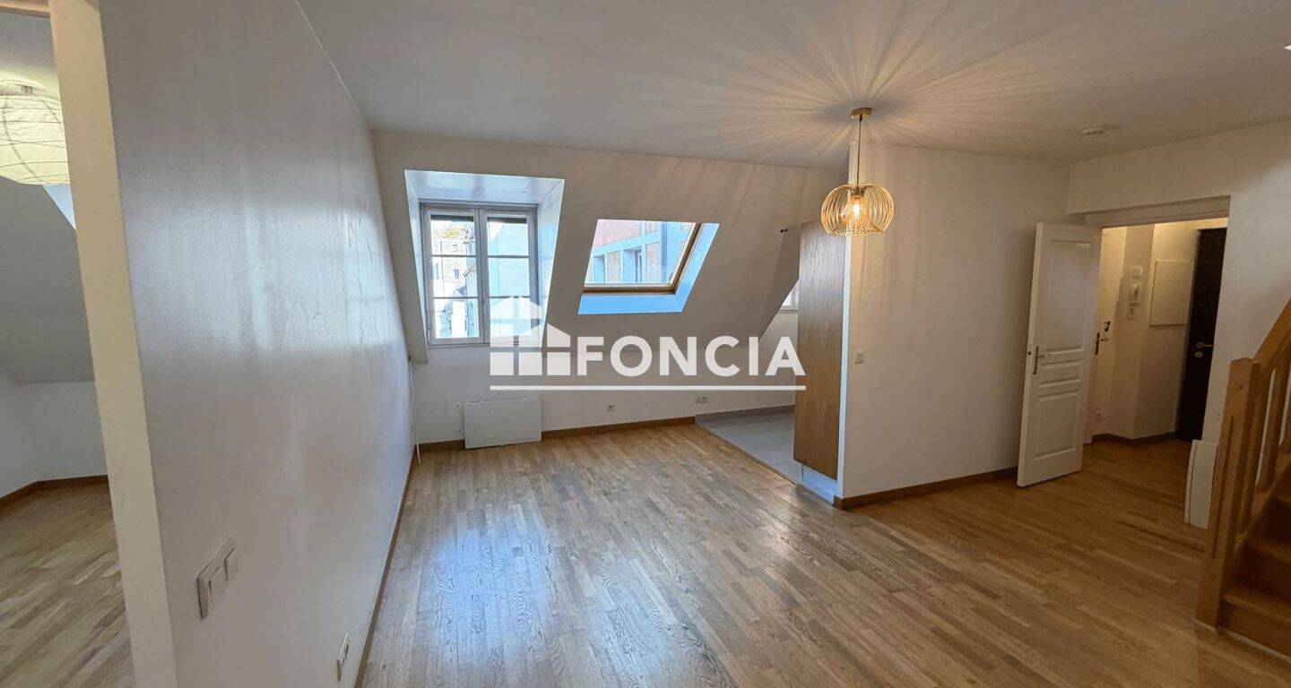 Appartement 3 pièces 69 m² · à Corbeil-Essonnes · 69,1 m² · 1 155 €/mois