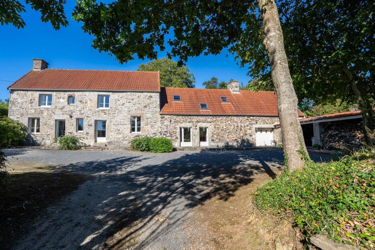 Maison 4 pièces 162 m² · à Le Vast · 162 m² · 295 000 €