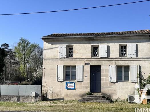 Maison à vendre 239 000 € 7 pièces 5 chambres 178 m² 1 480 m² de terrain La Rivière 33126