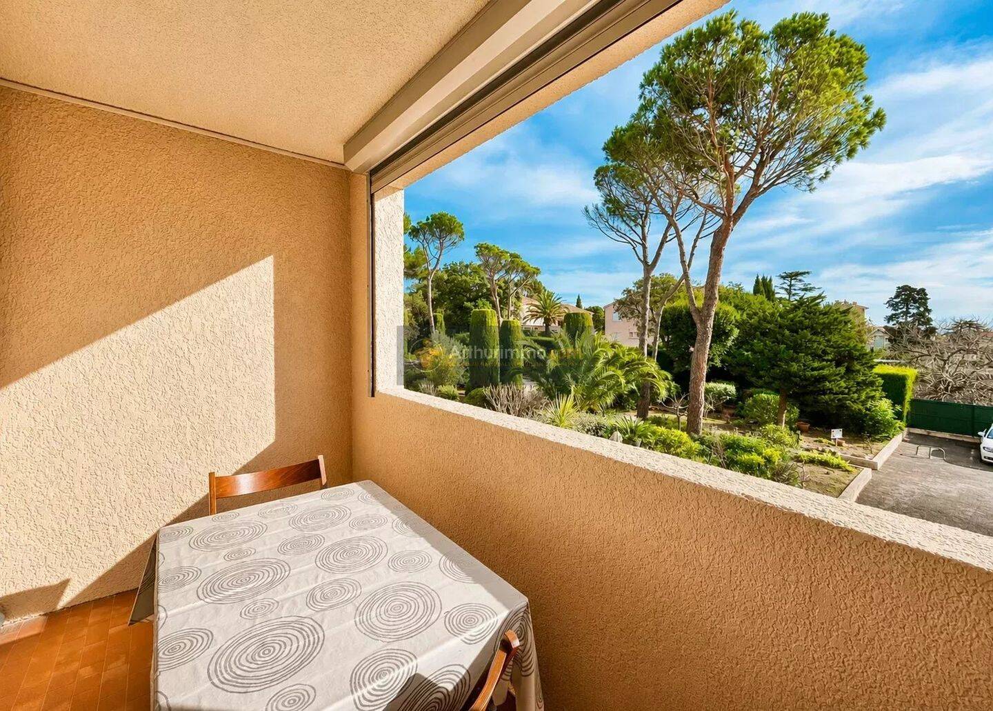 Appartement 1 pièce 26 m² · à Fréjus · 25,7 m² · 134 500 €